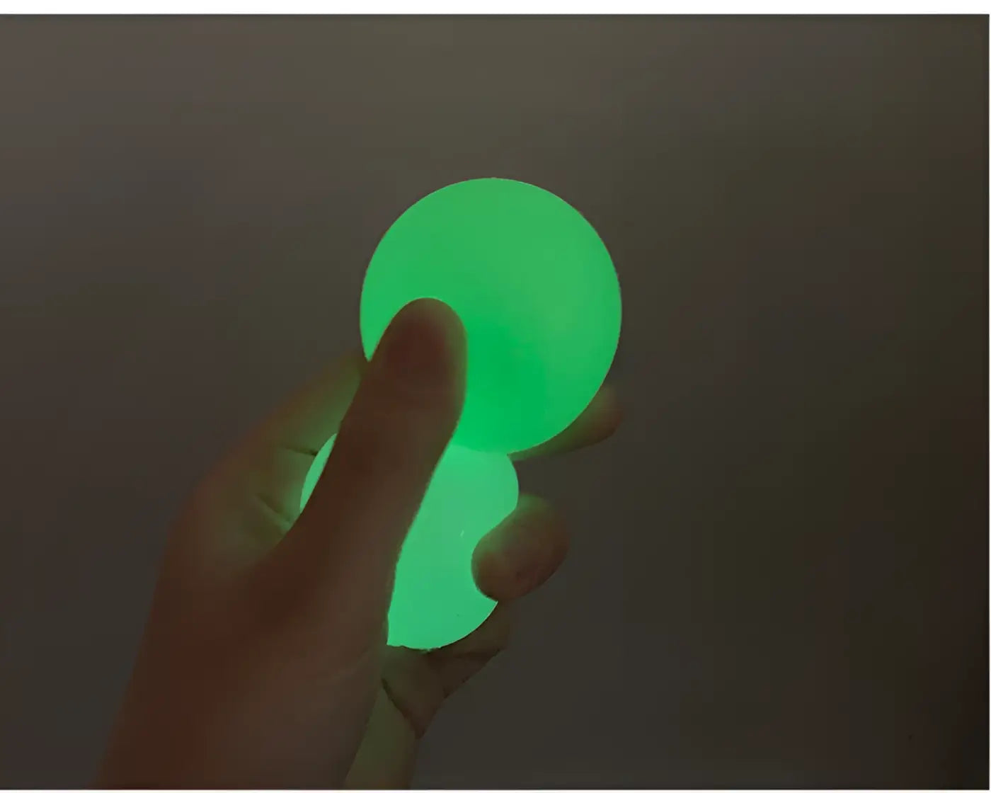 The Ball Depot novelty sticky balls: 1/4pc Glow-In-The-Dark Sticky Balls