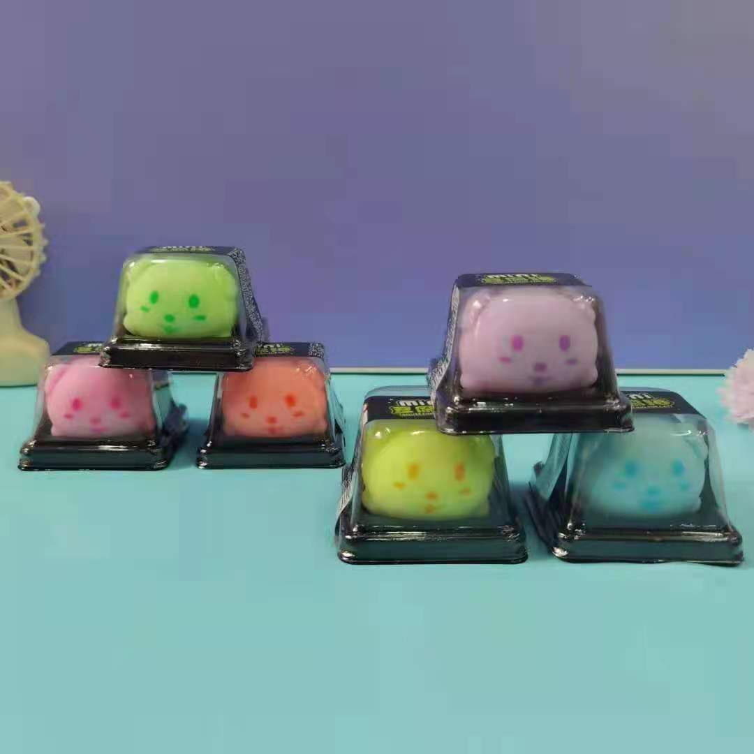 Luminous Tofu Stress Relief Cat Ball