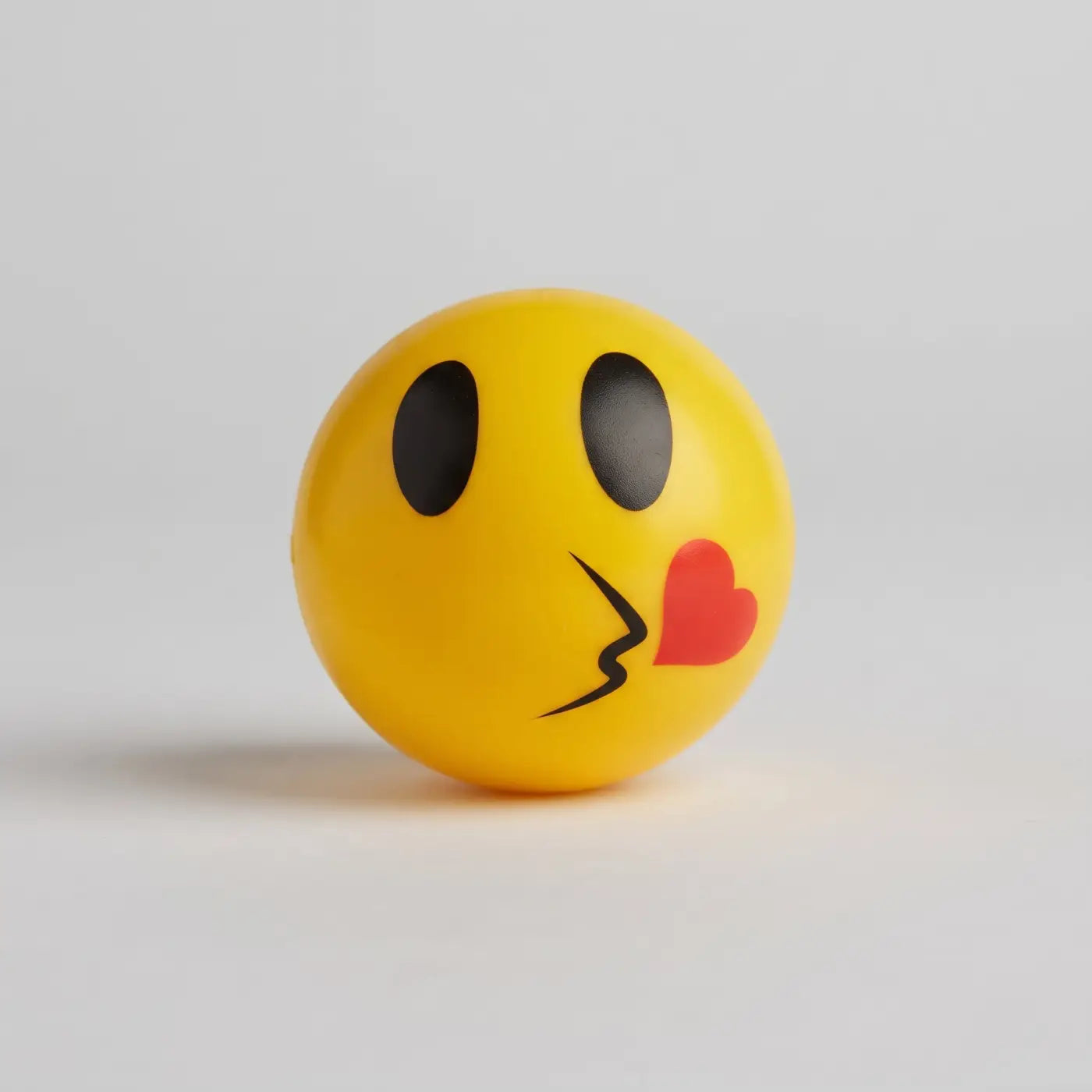 La Luna Bella - Toys kids balls: 18" EMOTICON VINYL BALL