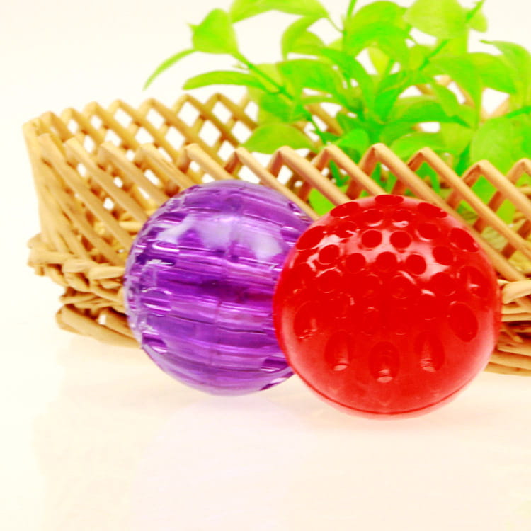 Dog Toy Ball Honeycomb texture detail