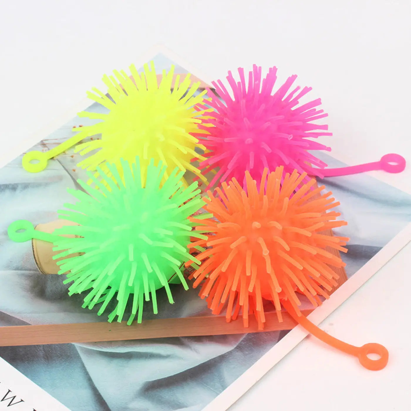 The Ball Depot kids balls: 4pc Creative Luminous Gift Balls
