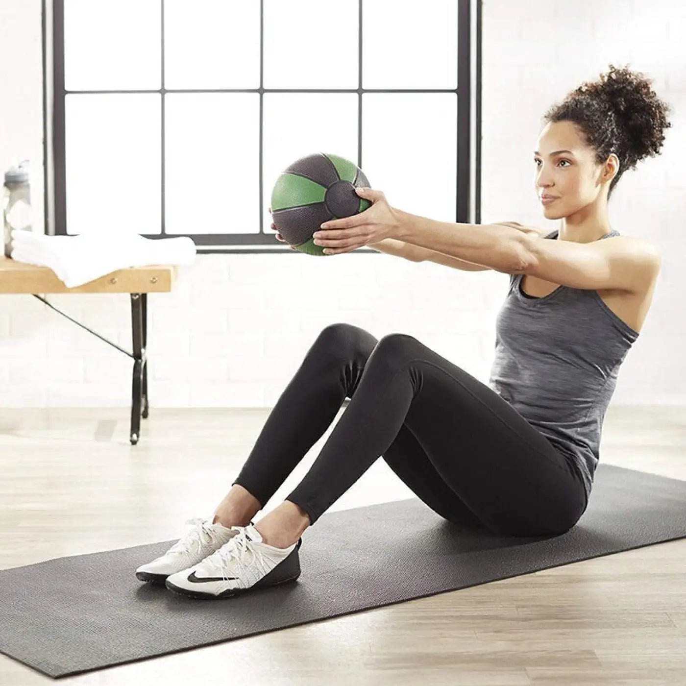The Ball Depot medicine ball: Body Building Medicine Ball