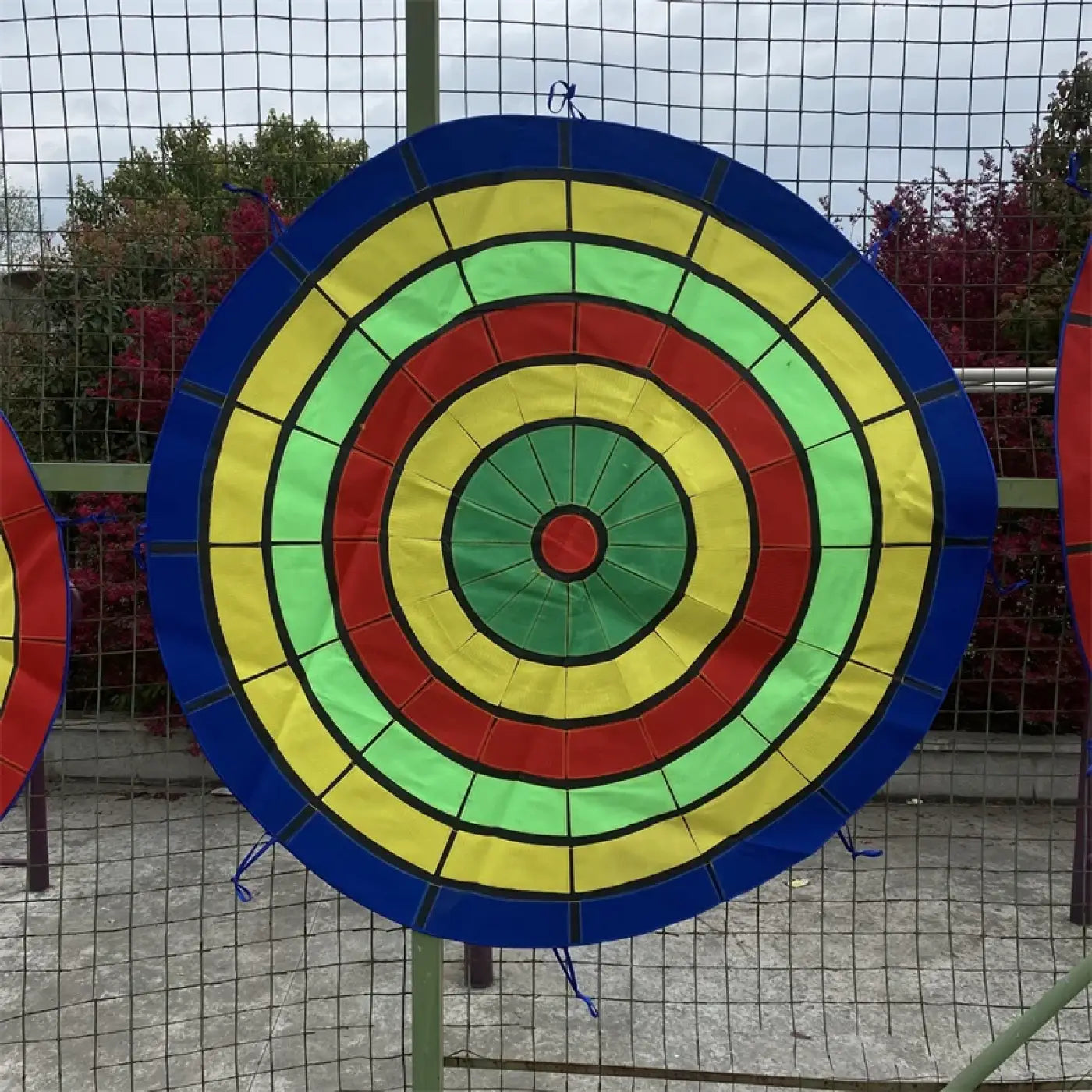 The Ball Depot : Dartboard Game Set Round Cloth Dart Board Outdoor Hrowing Sticky Ball Target Toy With 20 Balls for Parent-child Interaction Game