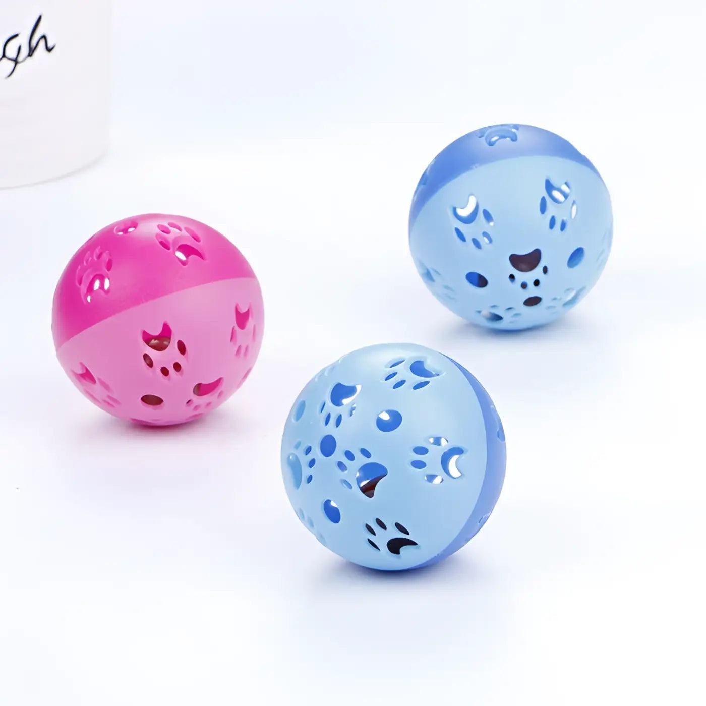 The Ball Depot Cat Balls: Hollow pet plastic ball