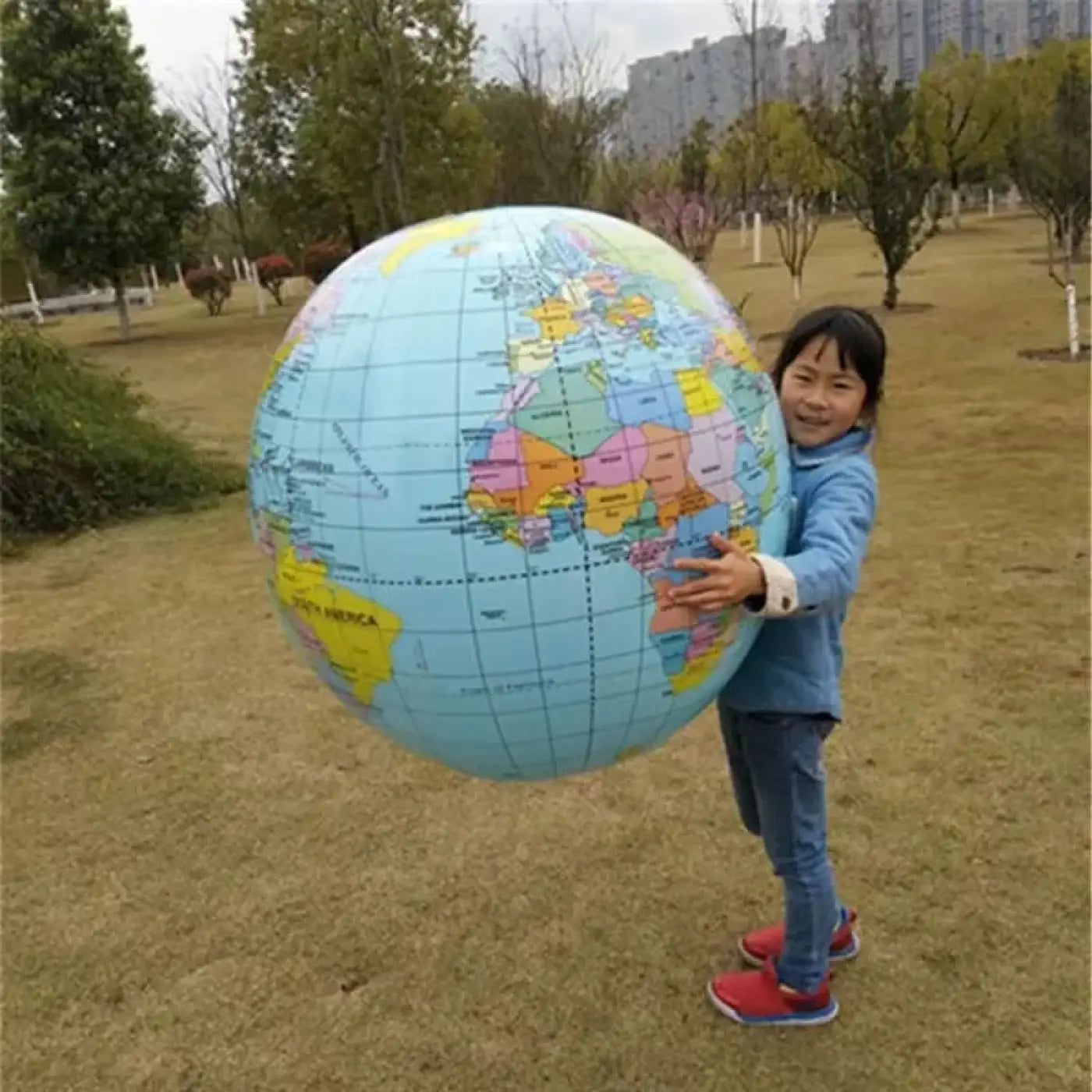 The Ball Depot giant earth ball: Inflatable Earth Beach Ball
