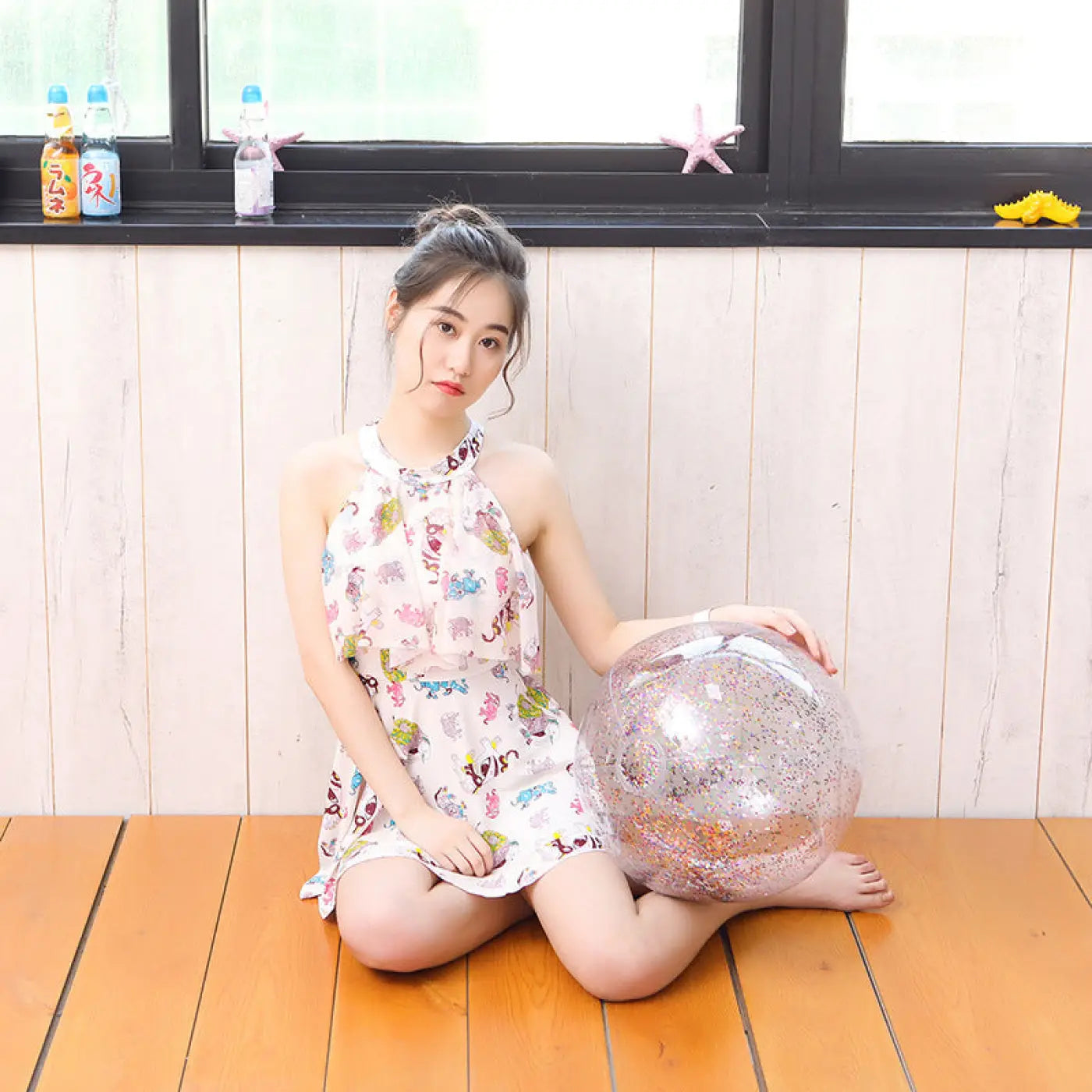 The Ball Depot beach ball: Inflatable sequin beach ball