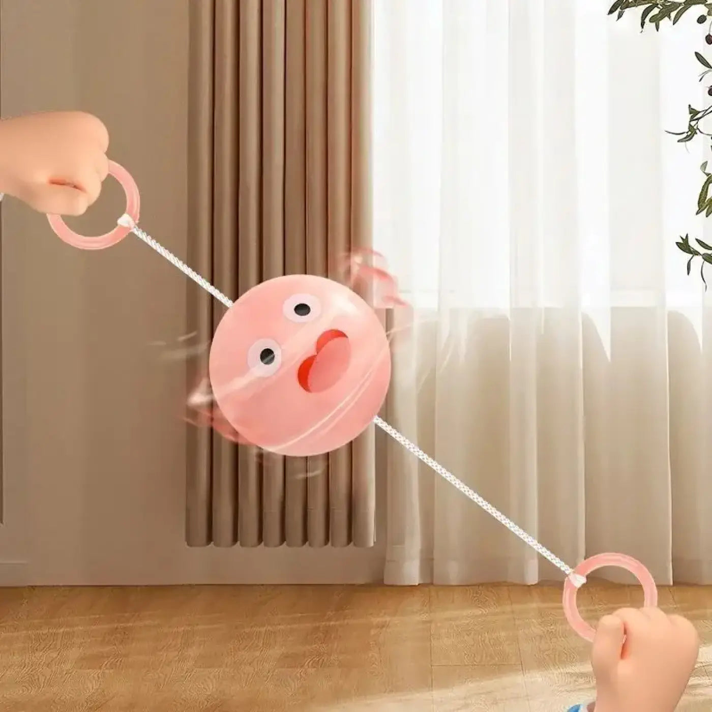 The Ball Depot kids game ball: Kids Rotating Flash Pull Ball