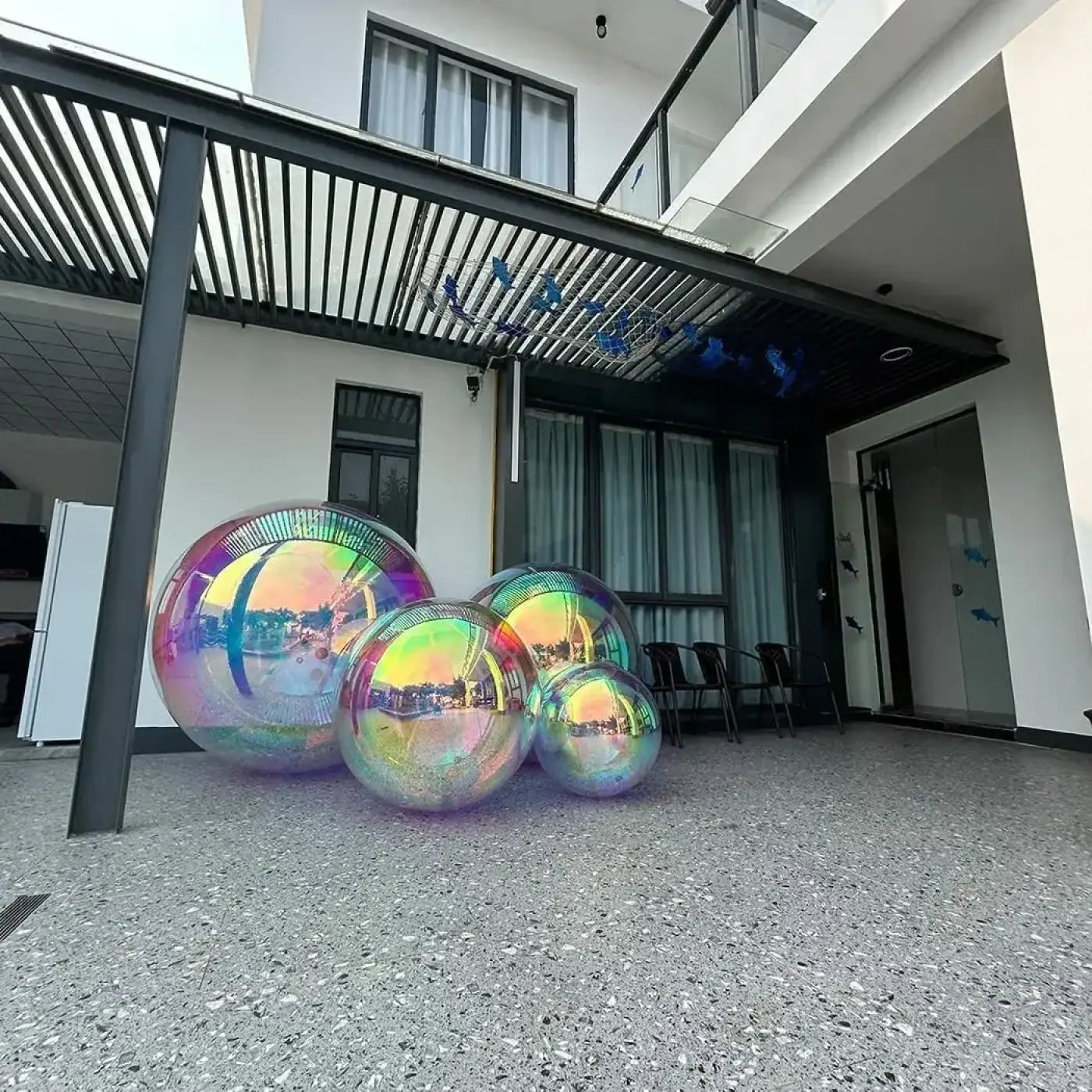 The Ball Depot : Large enclosed mirror inflatable ball, suitable for wedding parties, poolside, outdoor, room, and garden decorations