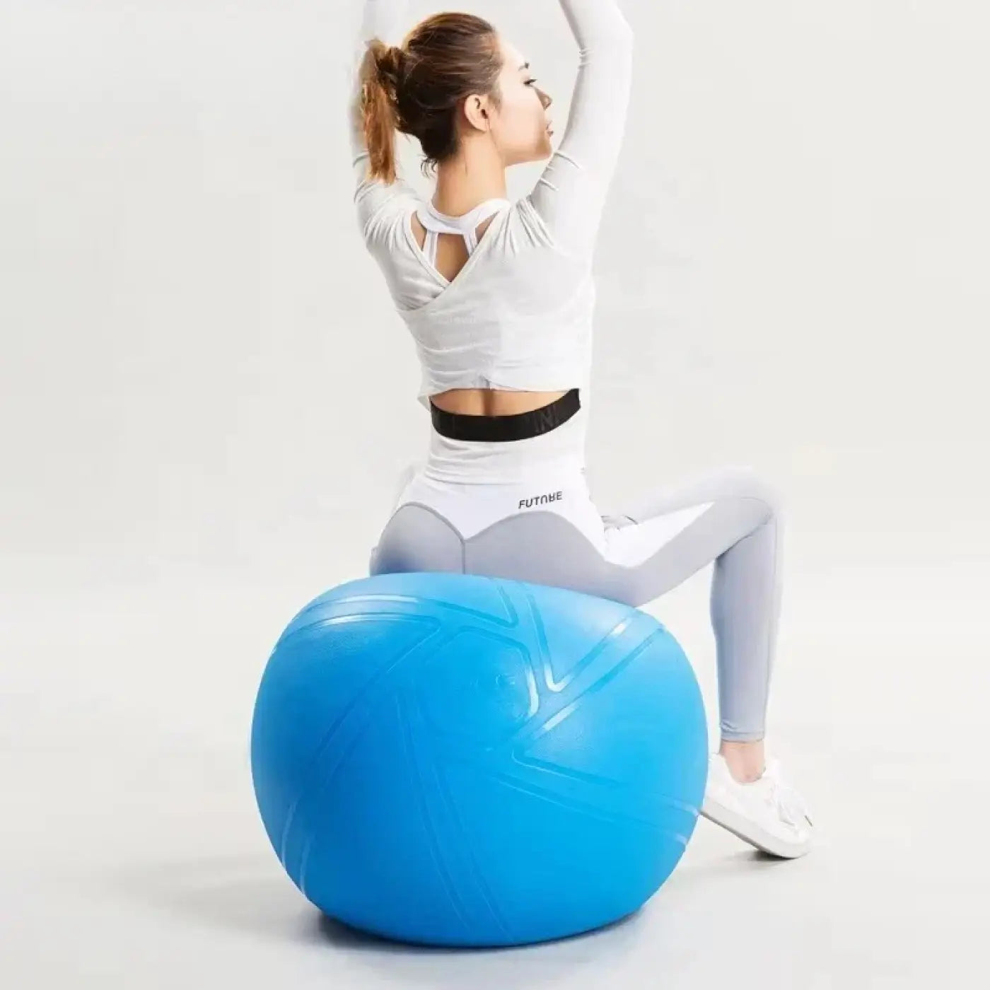 The Ball Depot yoga ball: Yoga Ball with Foot Pump