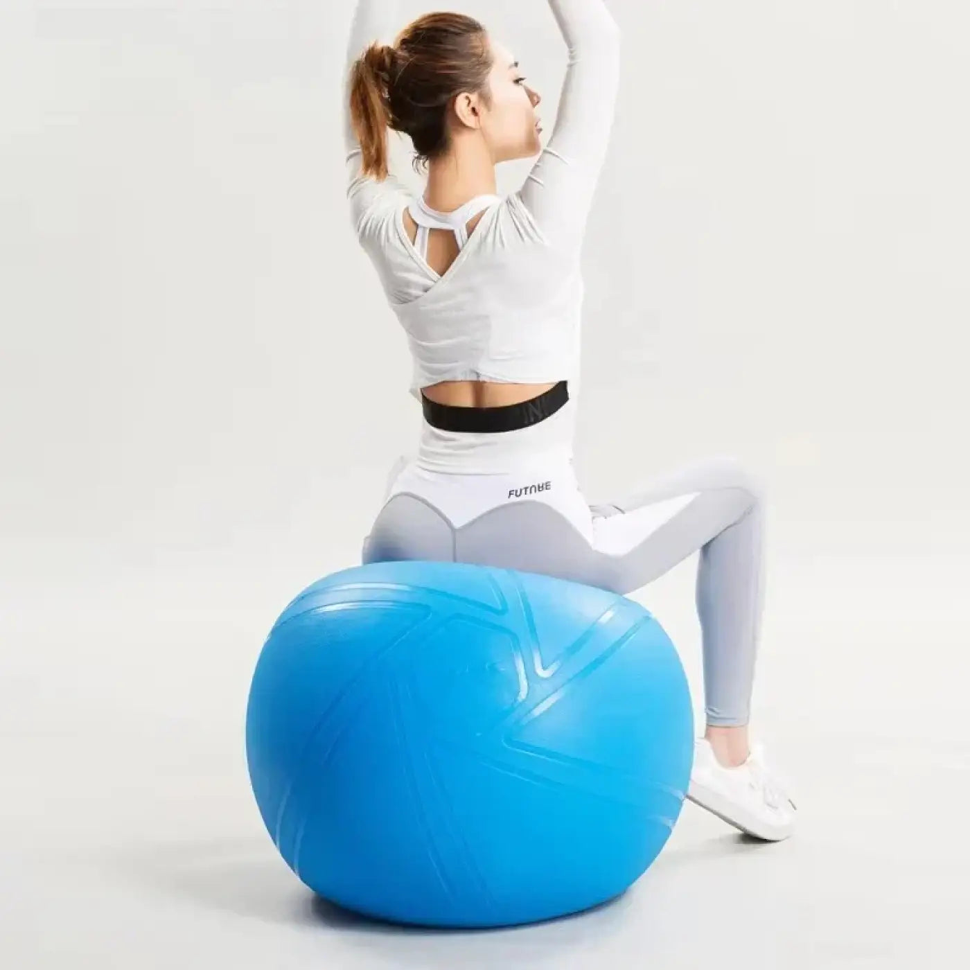The Ball Depot yoga ball: Yoga Ball with Foot Pump